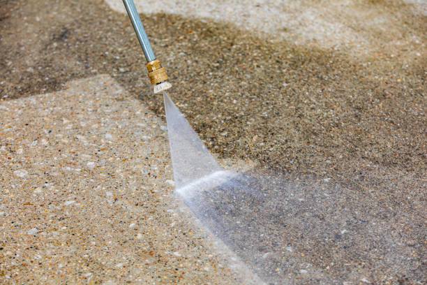 Best Sign and Awning Cleaning  in Hillcrest, CA